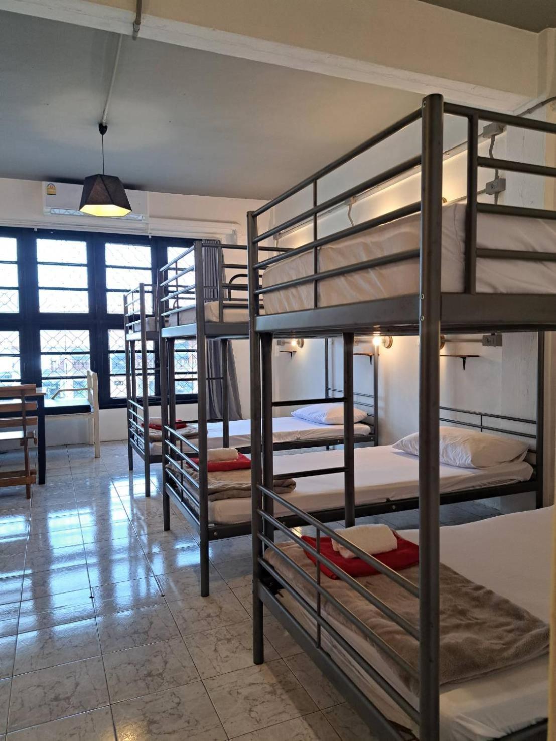 8 Sleeper Street Guesthouse Krabi town Eksteriør bilde