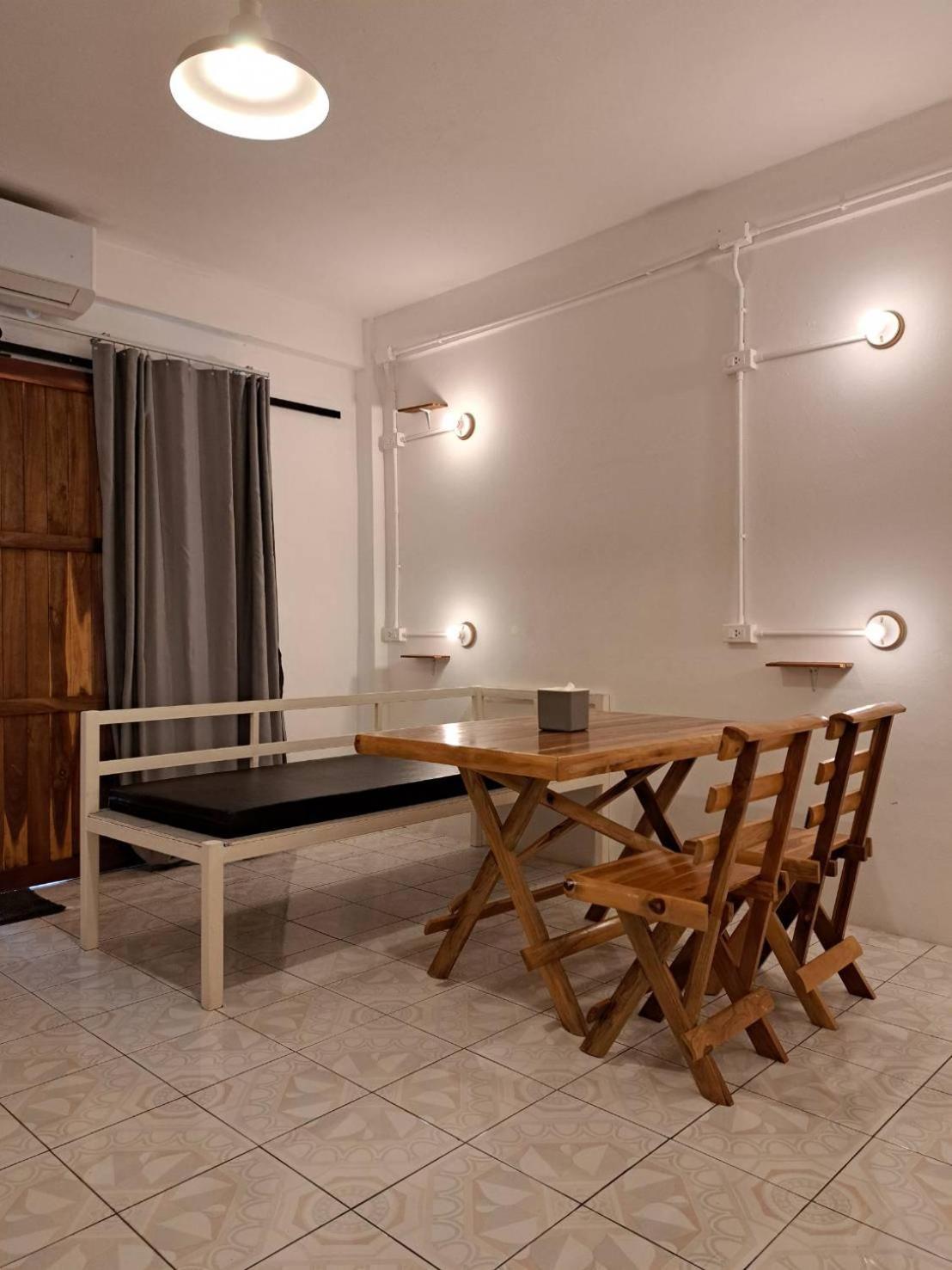 8 Sleeper Street Guesthouse Krabi town Eksteriør bilde